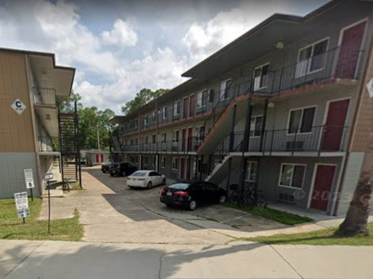 445 Conradi St 62 Unit Apartment Complex